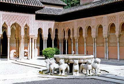 The lions Patio, Alhambra, Granada